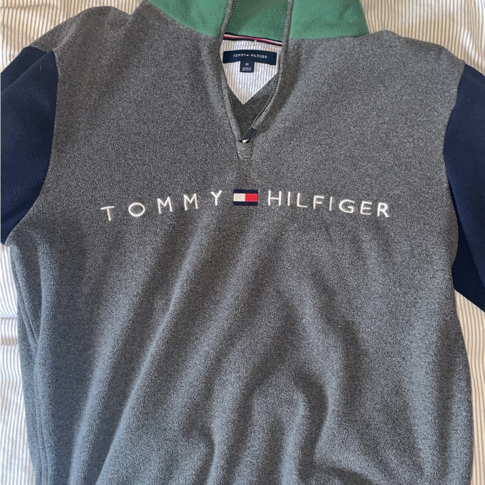 Tommy Hilfiger Gray and Navy Men's Sweater